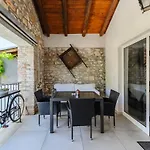 Casa De Stalla With Private Pool In Villa