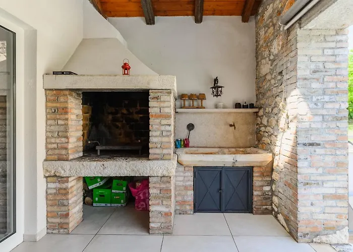 Casa De Stalla With Private Pool In * 포레치